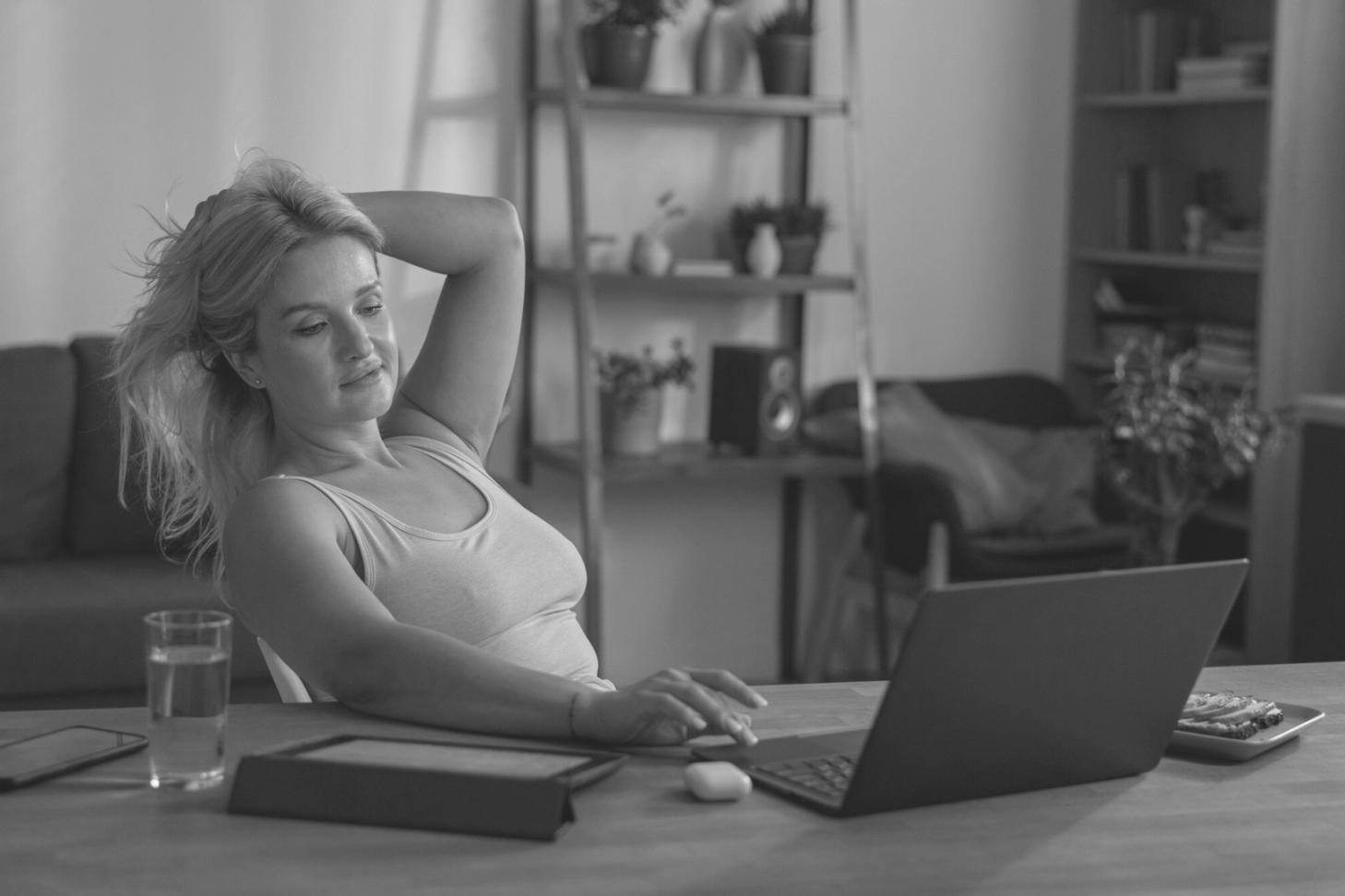 Команда Dolenthos работает над финансовыми стратегиями